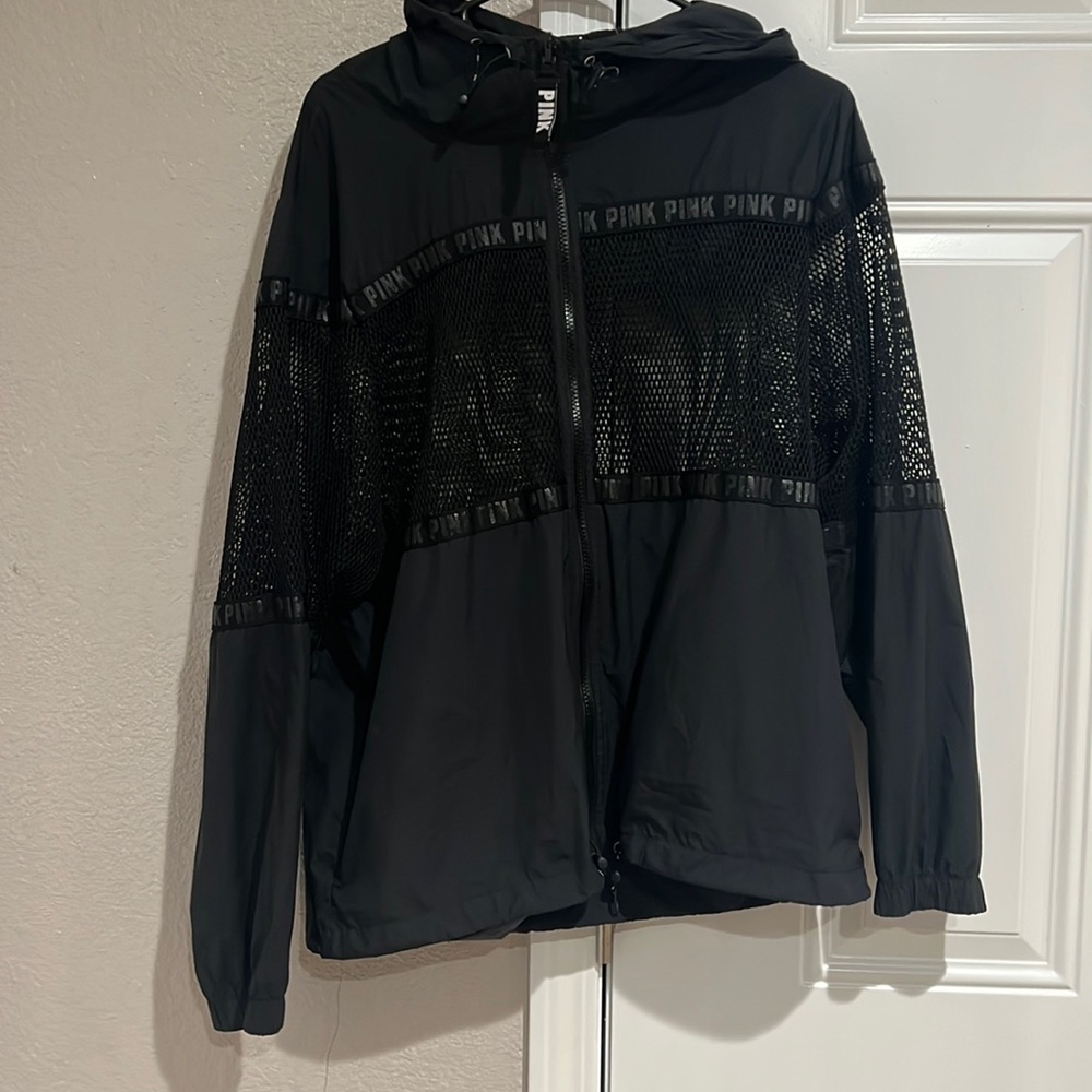 Women’s Windbreaker